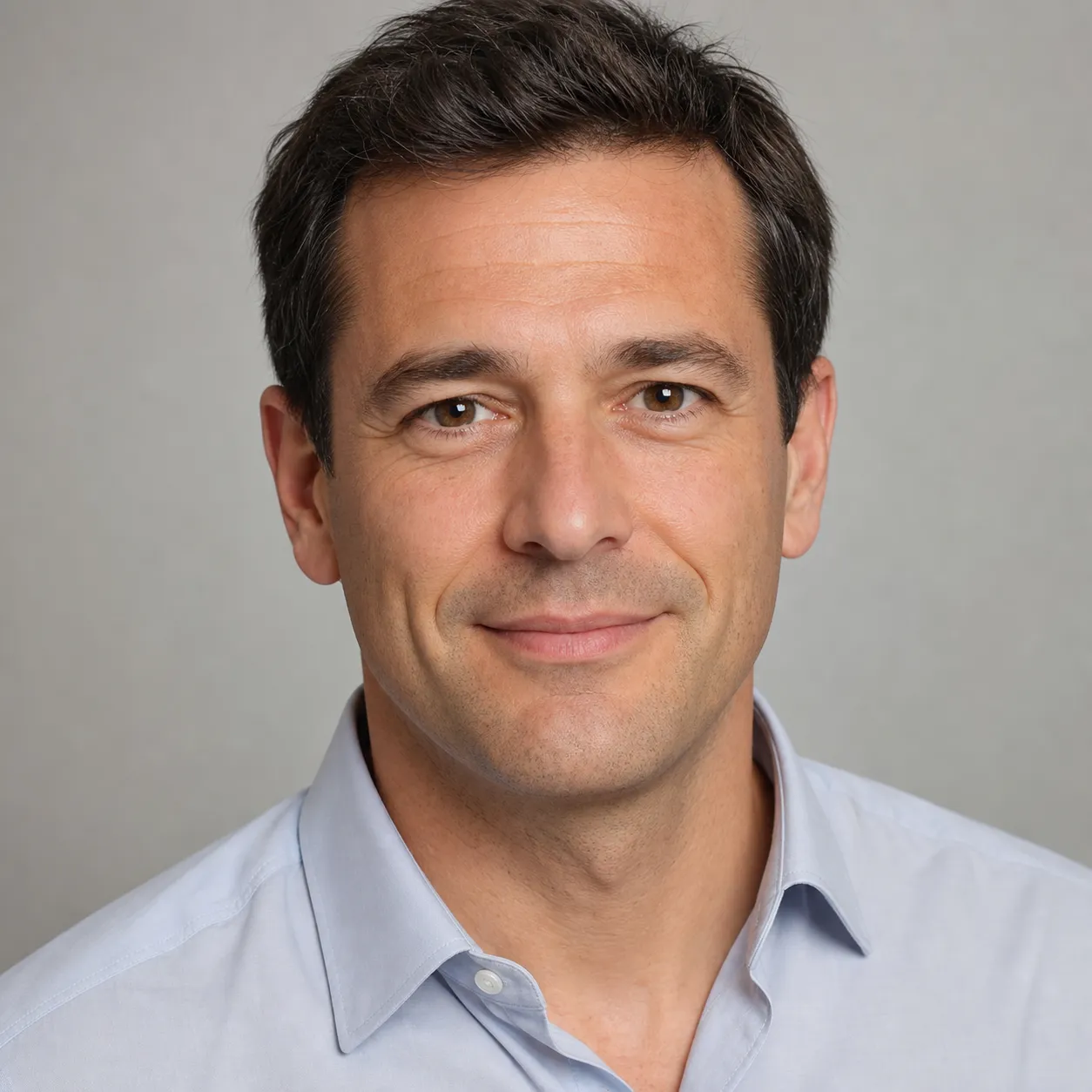 Felix Moreau, Agency owner